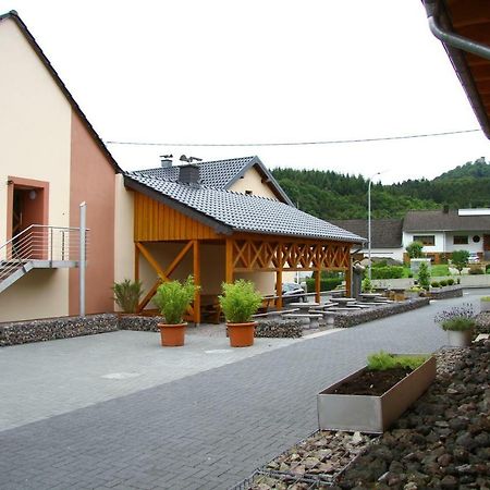 Bed and Breakfast Bistro Im Ring Quiddelbach Exterior foto